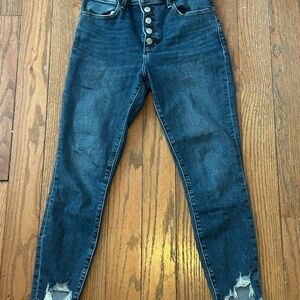 Abercrombie and Fitch High Rise Super Skinny Ankle - 2 SHORT